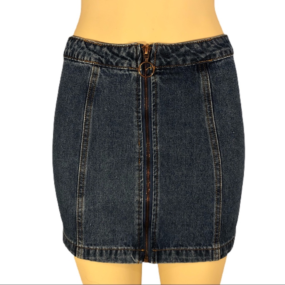 Forever 21 Zipper down Blue Jean Skirt